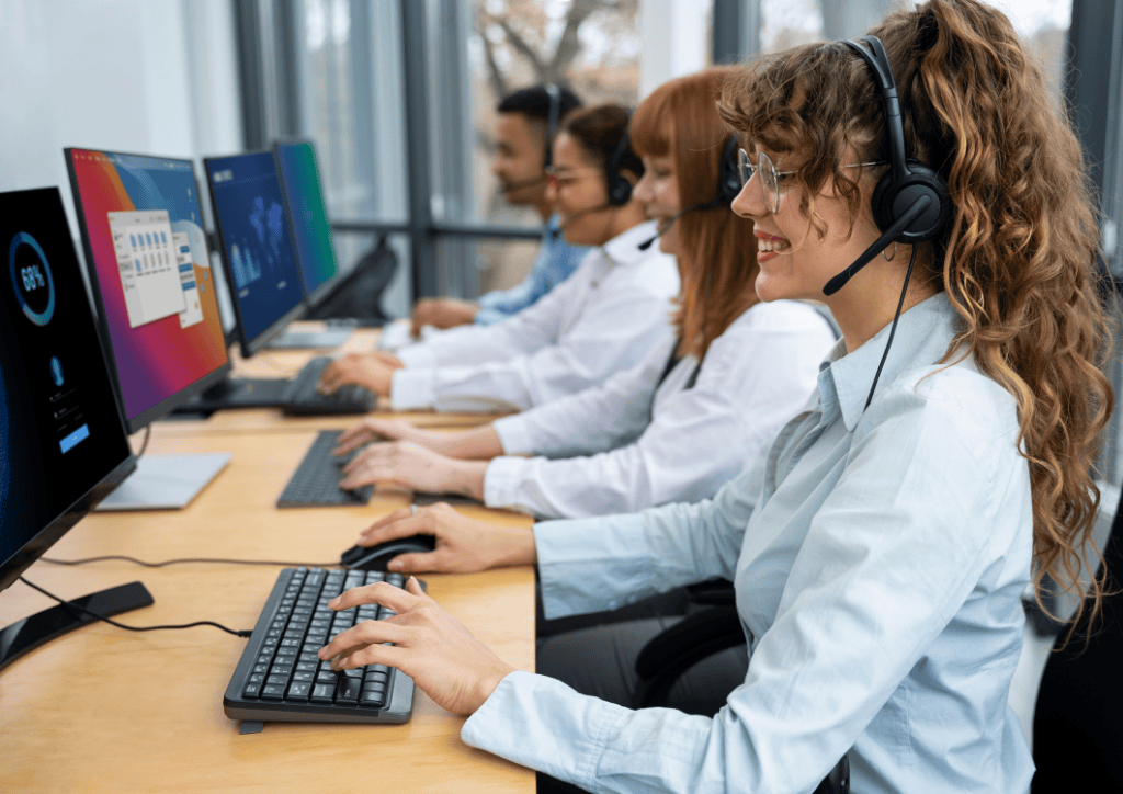 Colaboradores Call Center - Serviços Terceirizados Facilities e Contact Center Plansul