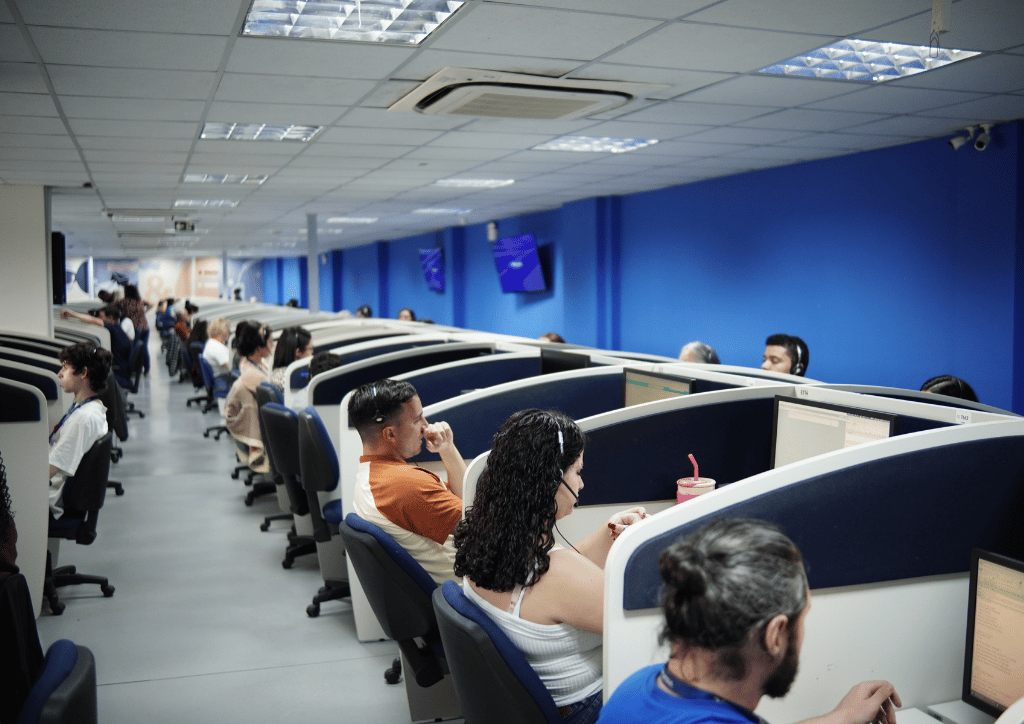 Call Center - Contact Center da Plansul - empresa de terceirização confiável - Acervo pessoal